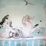 Cupido Art House Апартаменти *